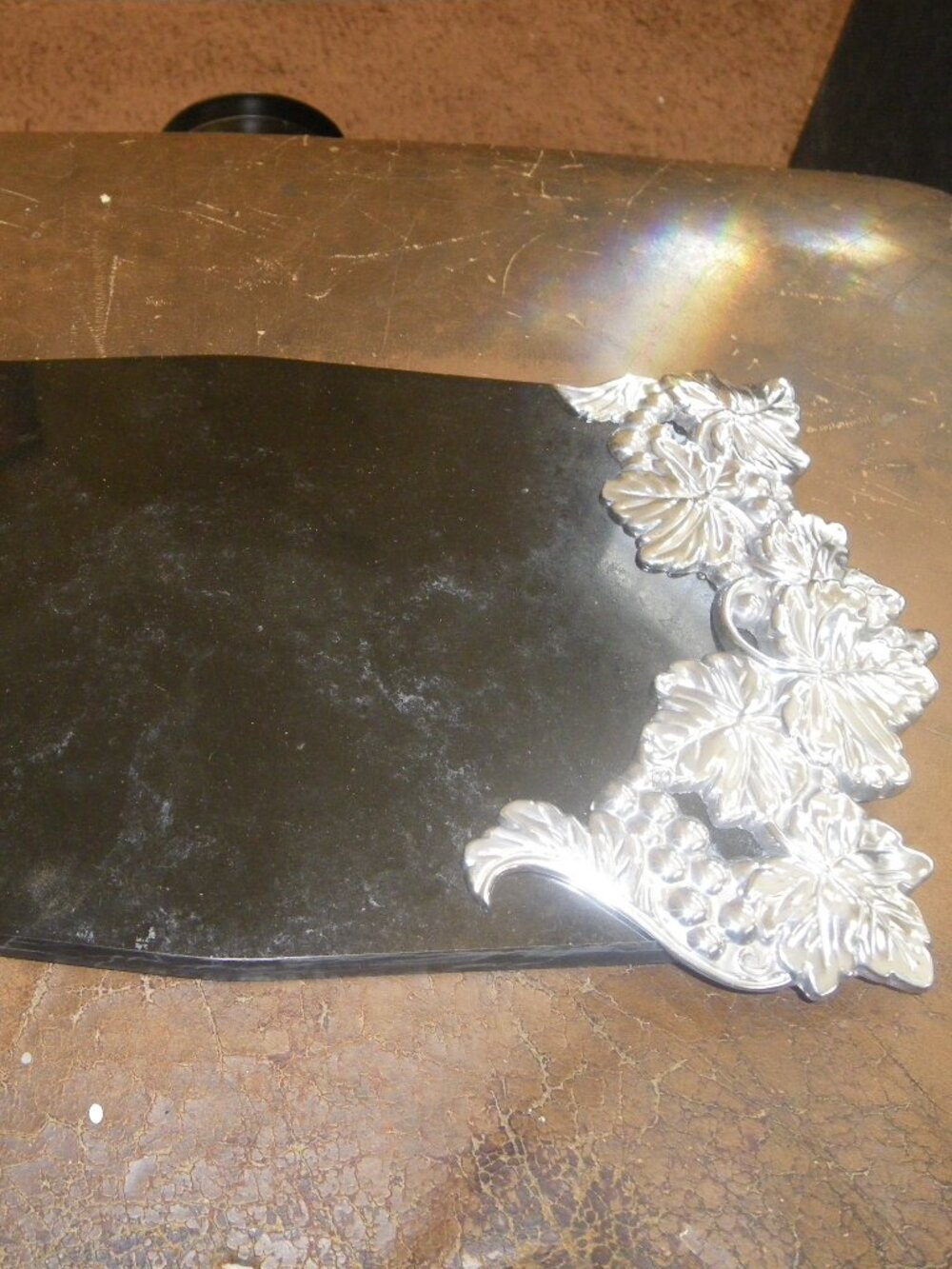 Lenox Black Marble Cheese Board w/ Metal Grape Design 13" x 8"